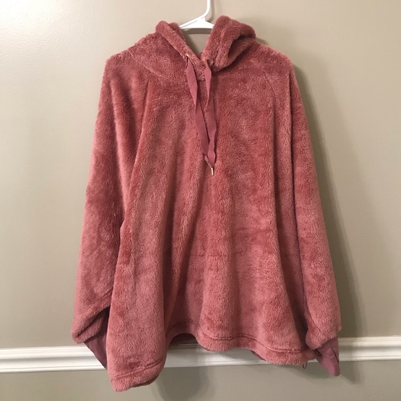 Old Navy Loose Plush Sherpa Hoodie - Picture 2 of 3